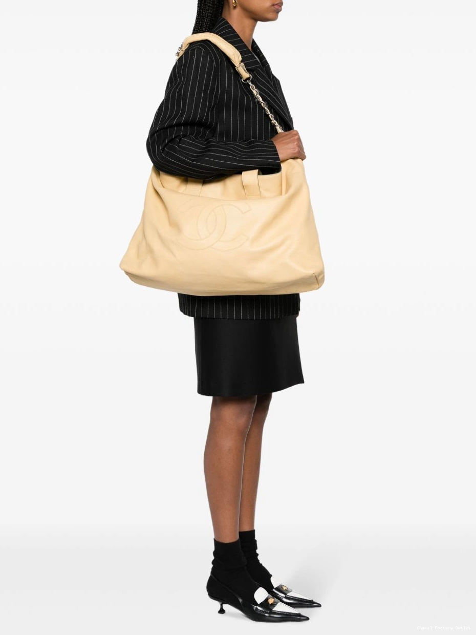 Affordable HOT SALE CHANEL large bag Edgy Women tote leather 0417